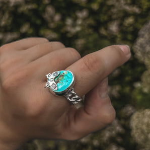 FLUTTERING CURB CHAIN RING