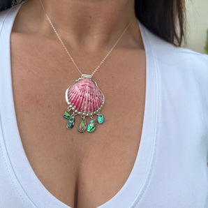 Nahla Pendant
