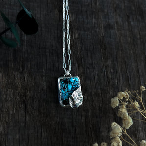 LEAF PENDANT