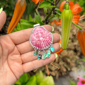 Nahla Pendant