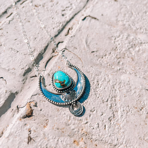 NAILAH NECKLACE