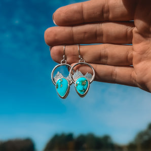 Mountain Dangles