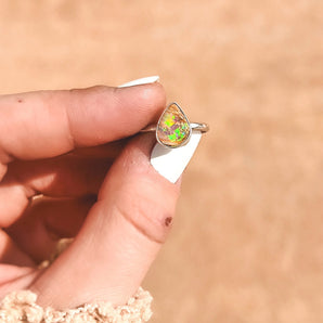 PIPE OPAL RING