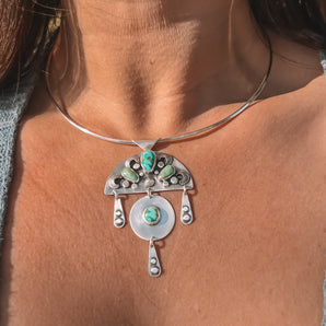 Spirit Echo Neck Ring