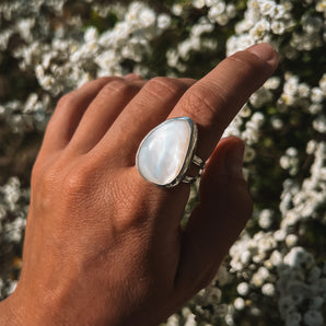 HALO RING • SIZE 9