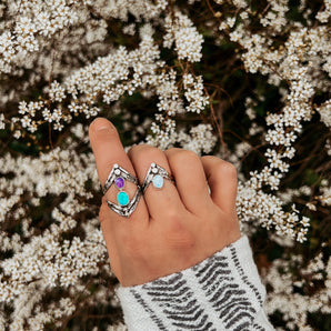 ANASTASIA RING ~ SIZE 8