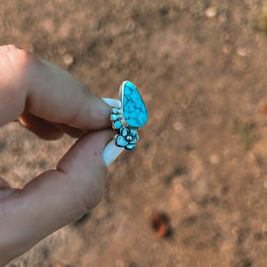 BLOSSOM RING (size 8)