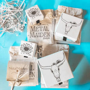 METAL MAIDEN JEWELRY GIFT CARD