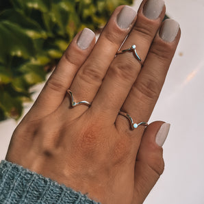 CHEVRON STACKING RING