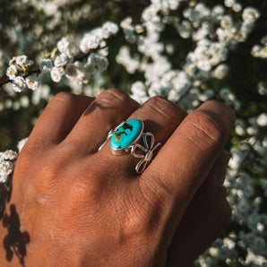 DAISY BANDED RING