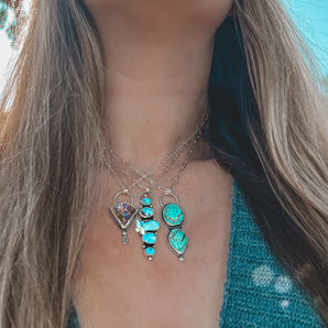 GOLDEN HILLS PENDANT