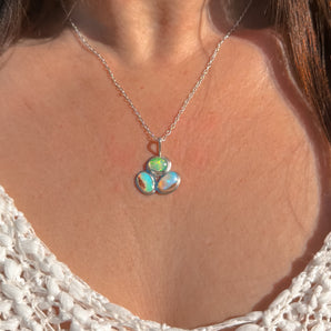 Elysia Pendant 3