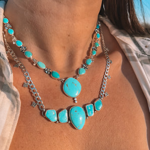 Floral Trail Necklace
