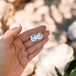 TURQUOISE MOUNTAIN STUDS