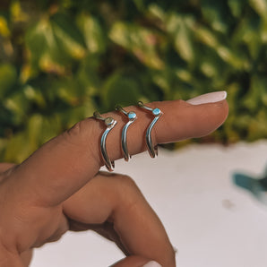CHEVRON STACKING RING