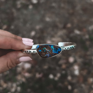 SIMPLICITY CUFF no.5